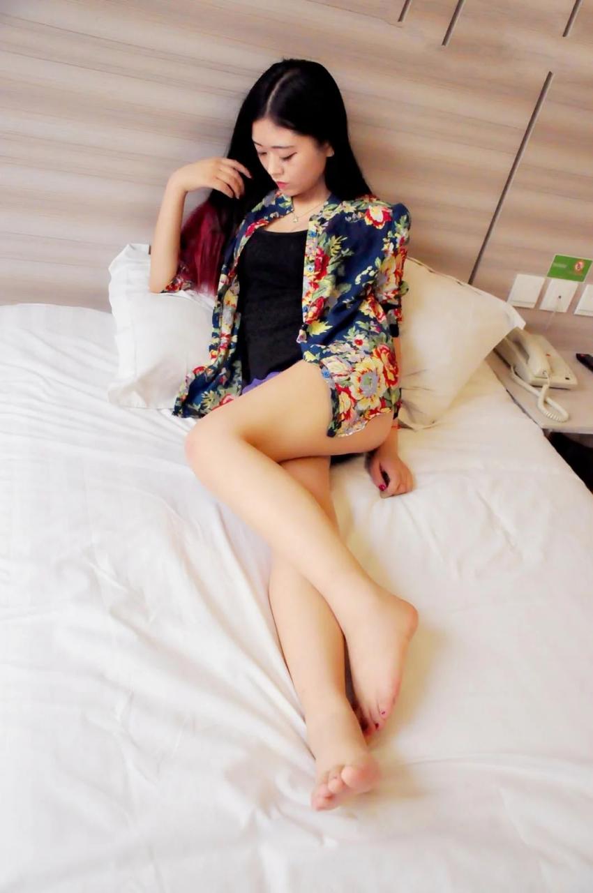 小彤