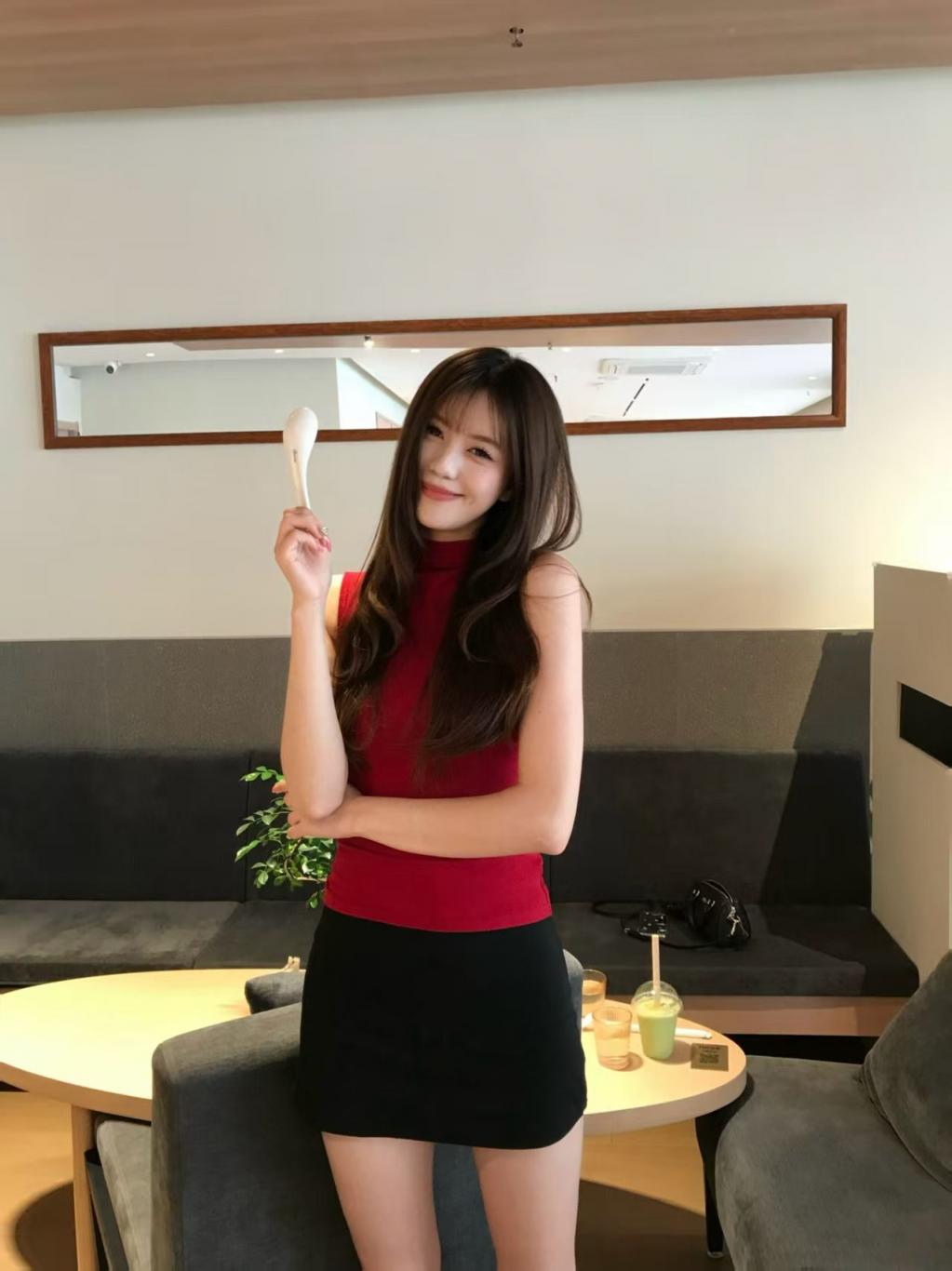 诱人丝袜美腿