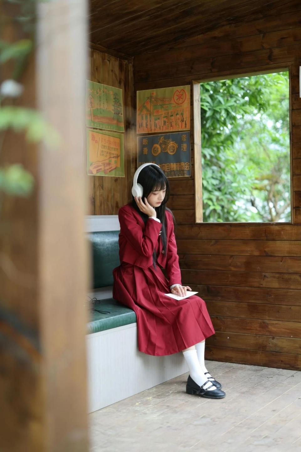 茂木希子 找寻朝里的故事