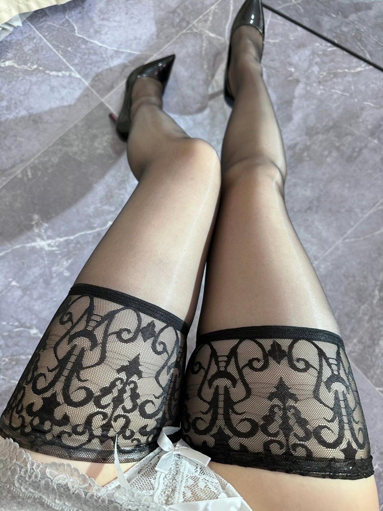 丝袜美腿的诱惑