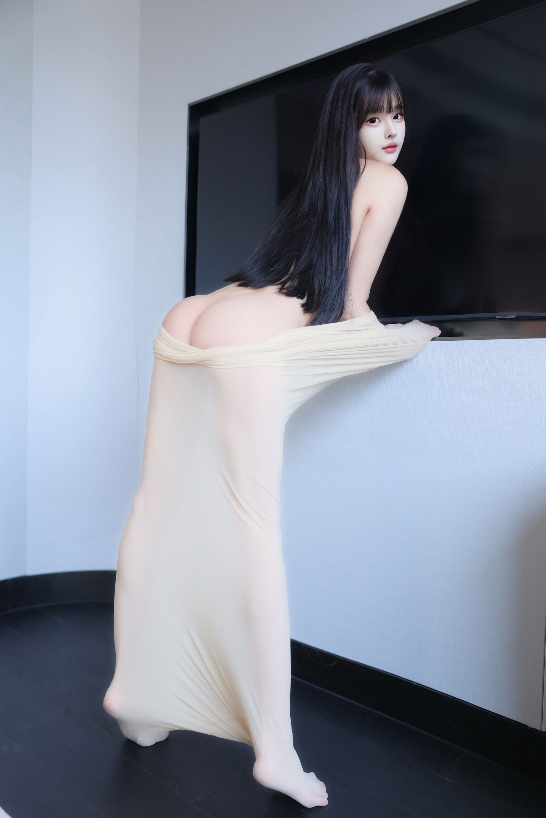 余安安 - 透视薄纱