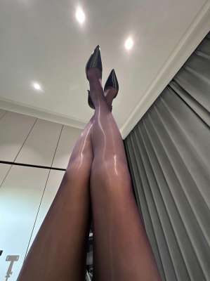 丝袜美腿的诱惑