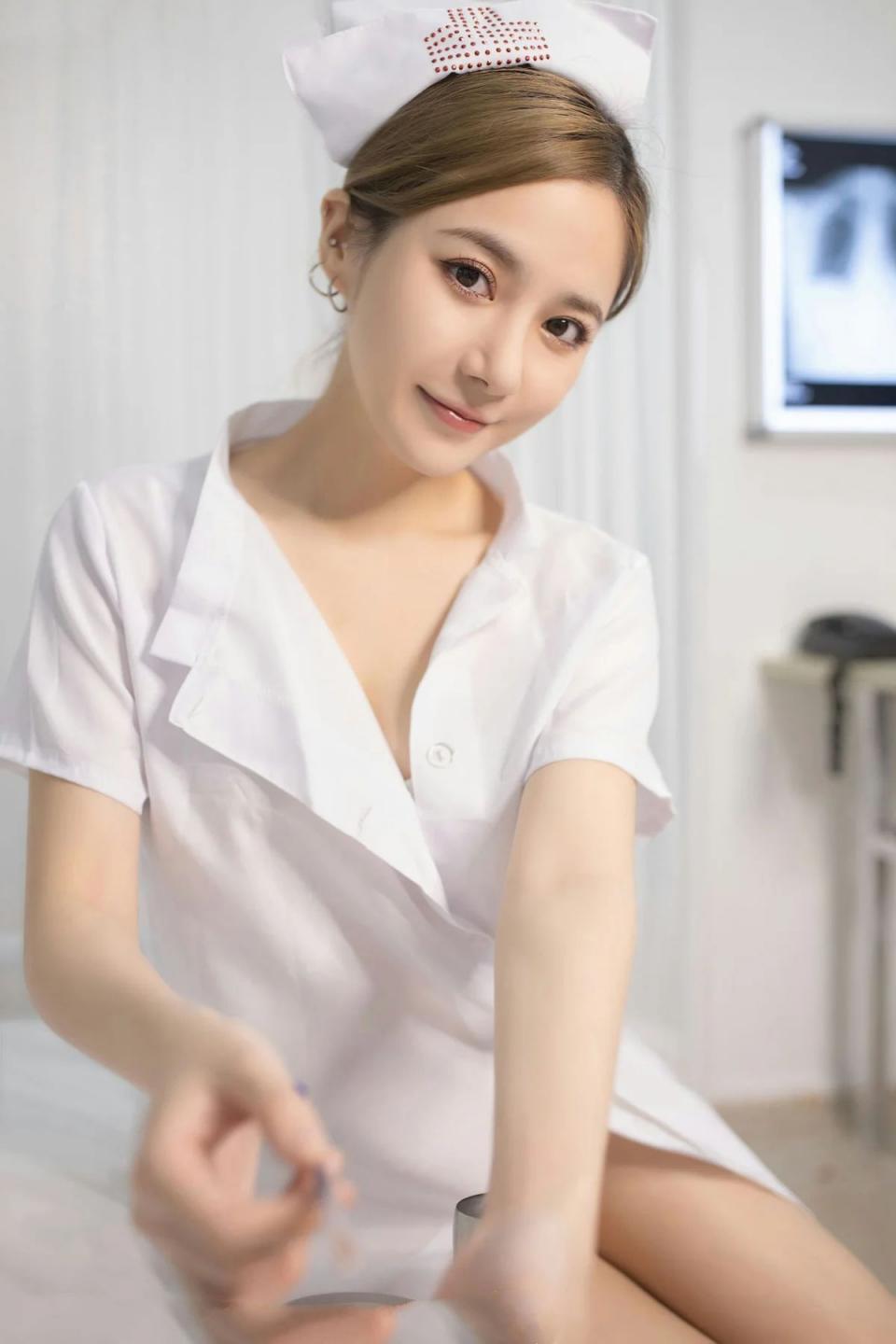 鱼子酱 fish 科室场景护士制服