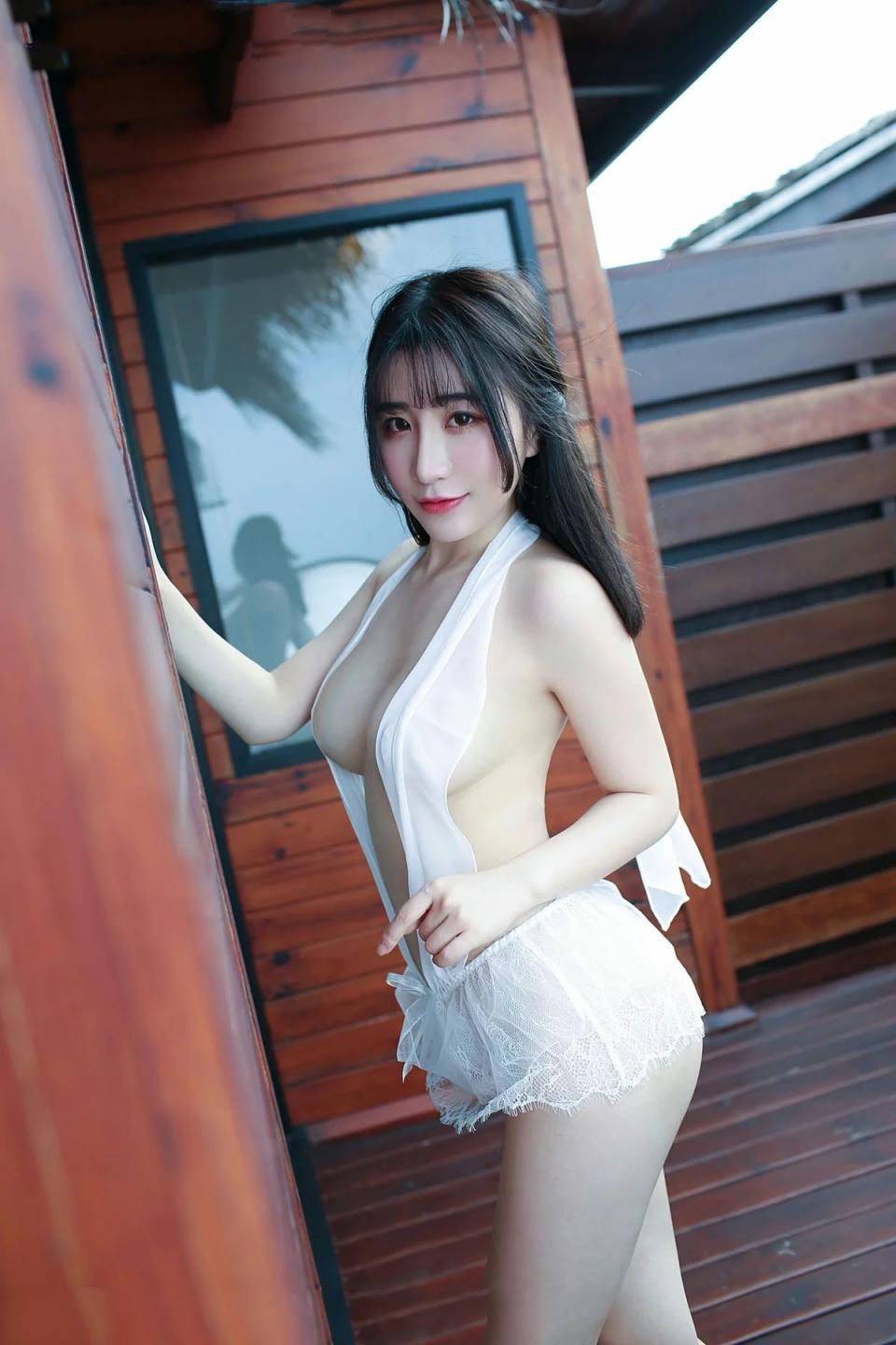 绯月樱-Cherry 马尔代夫比基尼旅拍