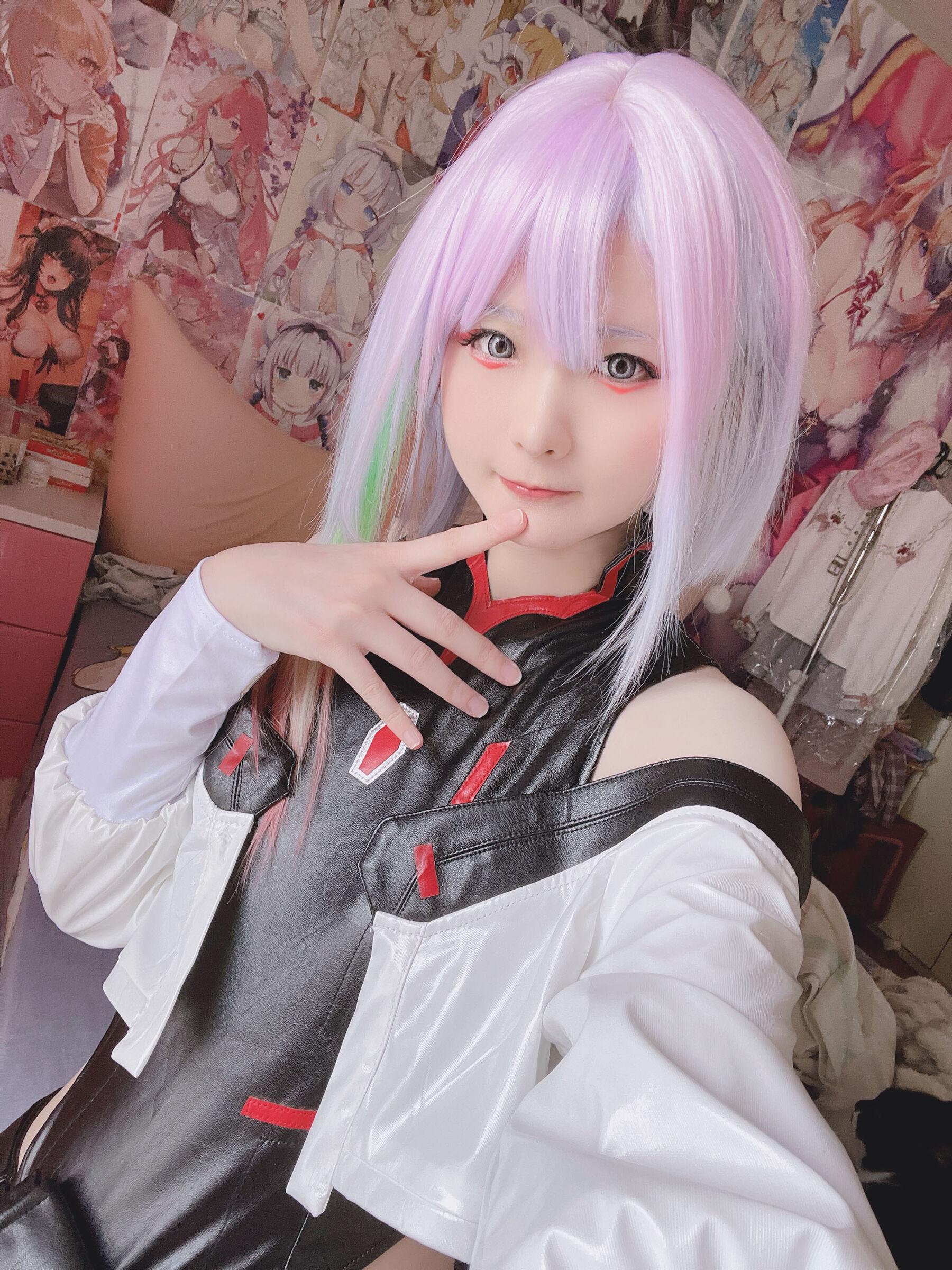 习呆呆  Lucy Cyberpun