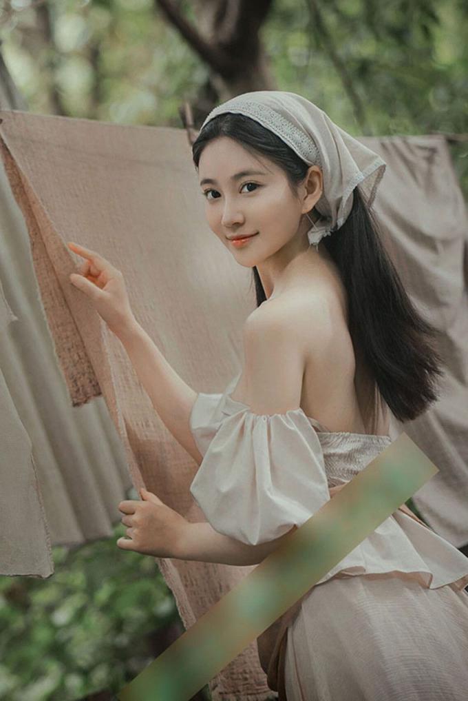 清纯又骚的女人