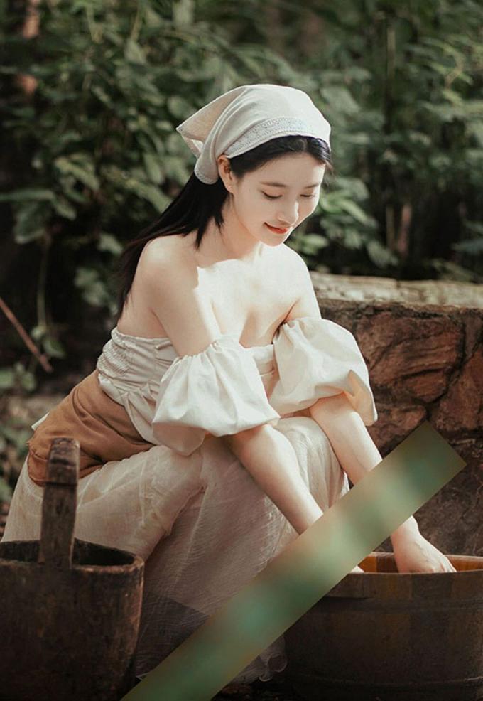 清纯又骚的女人