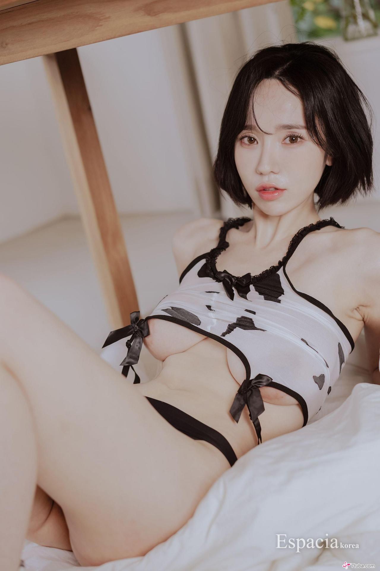 YUNHA奶牛