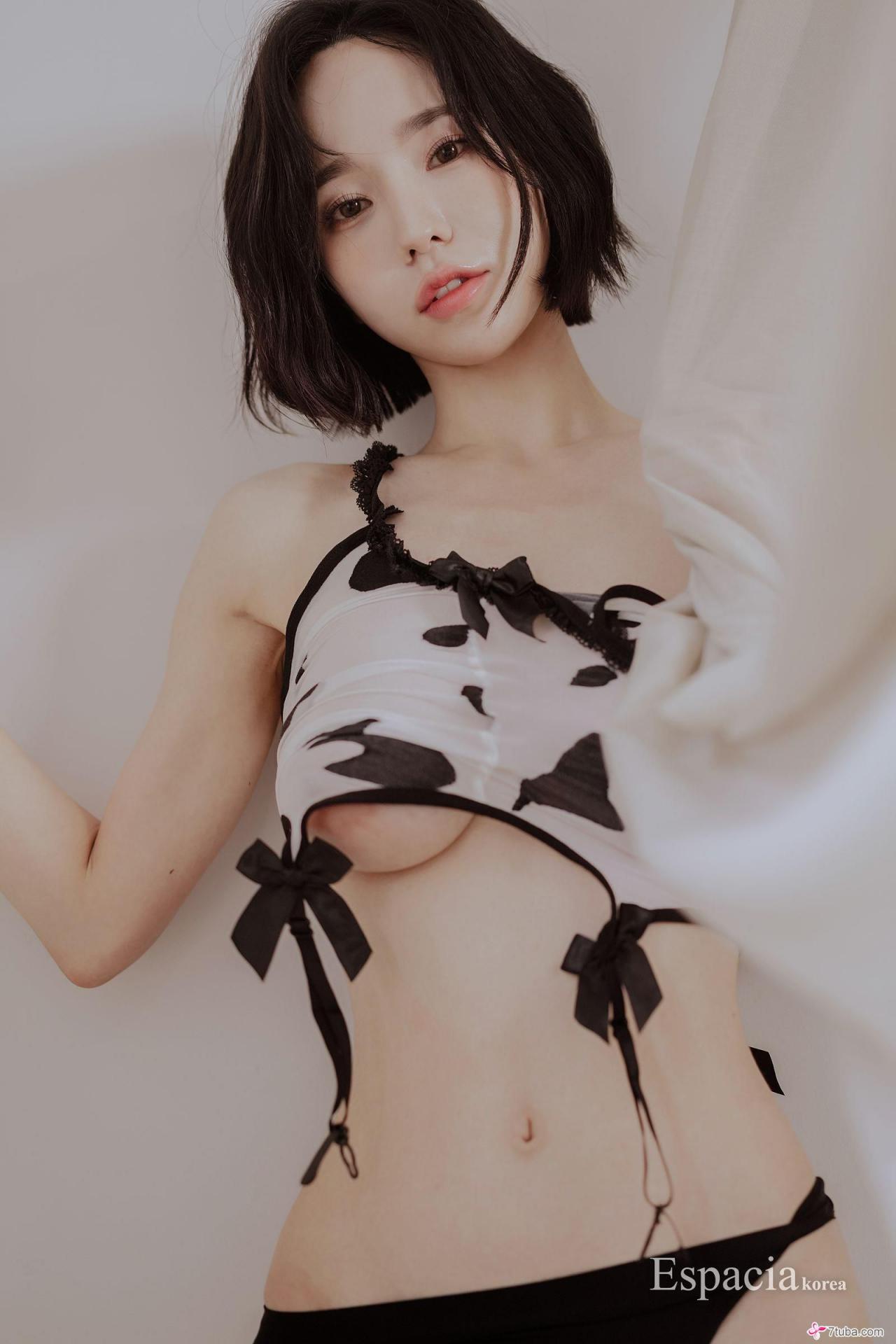 YUNHA奶牛