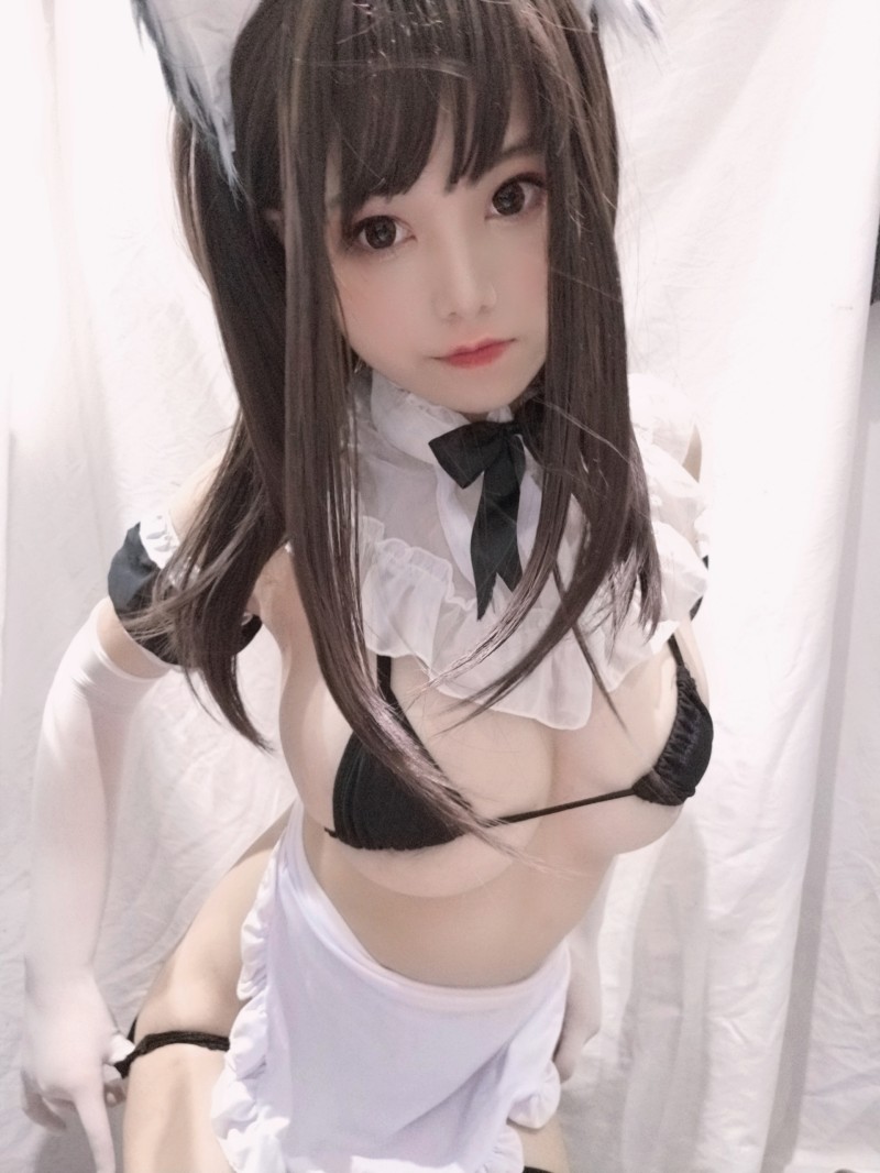 纯白女仆
